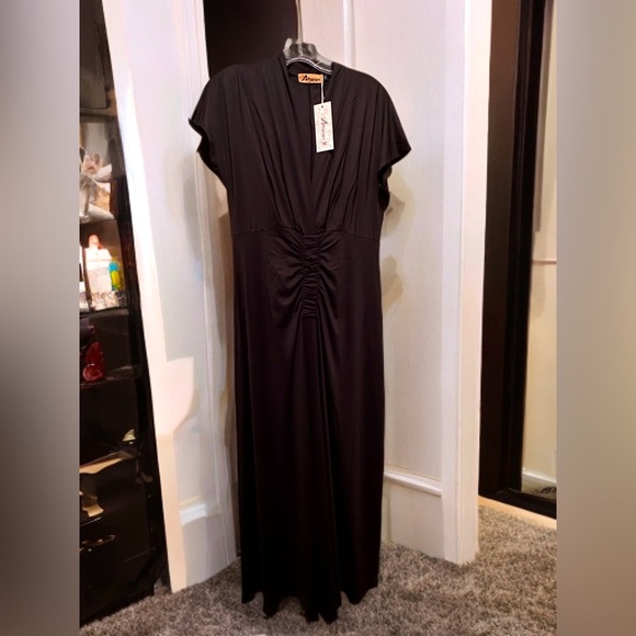 NWT Women's Short Sleeve Maxi V Neck Wrap Ruched A-Line Wedding Cocktail Dress - Picture 1 of 5